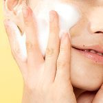 فوم شستشو صورت تسکیم دهنده و متعادل کننده PH هوتوینیا کورداتا گودال GOODAL - Image 3