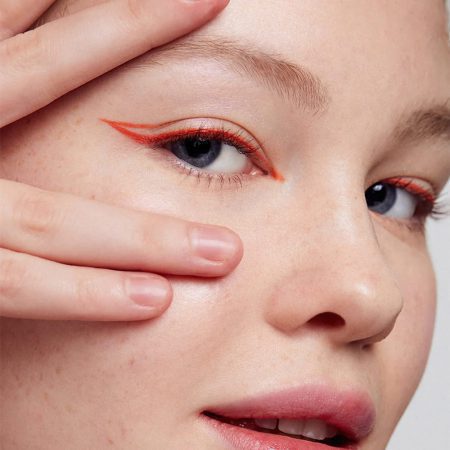 COLOR-CRUSH-LIQUID-EYELINER-fire-drill-450x450 خط چشم شیگلم مدل Color Crush رنگ Fire Drill - Image 2