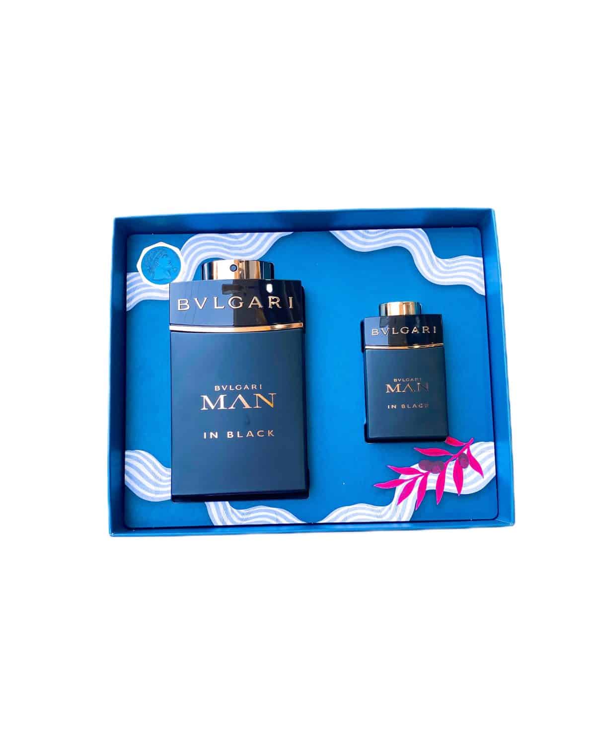ست هدیه ادکلن مردانه بولگاری منBvlgari Man In Black حجم 100 میل و 15 میل(جیبی) - Image 1