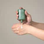 سرم ضد آفتاب فارم استی آرام بخش درخت چای بیوم Farmstay Tea Tree Biome Calming Sun Serum - Image 3