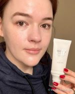 ضد آفتاب روشن کننده و تون آپ اسکین ۱۰۰۴ سنتلا - Image 5