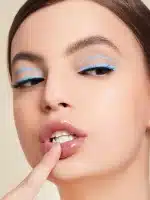 خط چشم رنگی شیگلم کالر کراش آبی Now Streaming Color Crush Liquid Eyeliner - Image 3