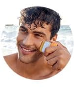 ضد آفتاب استیکی ایزدین (مناسب نواحی حساس در معرض نور آفتاب) 10 گرم  ISDIN Fotoprotector Invisible Stick SPF 50 - Image 2
