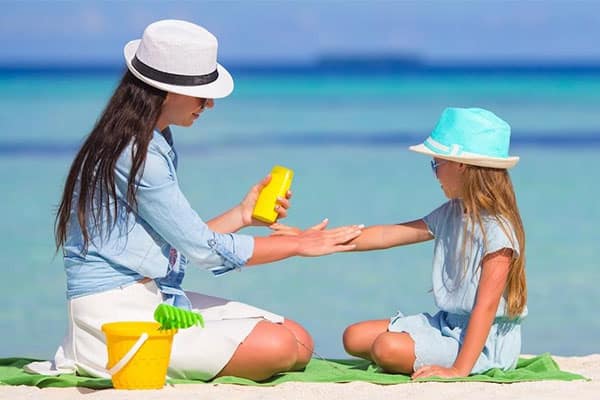 ضد آفتاب برای پوست خشک