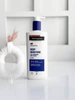 لوسیون بدن Deep Moisture نوتروژینا 400 میل مناسب پوست خشک Neutrogena - Image 2