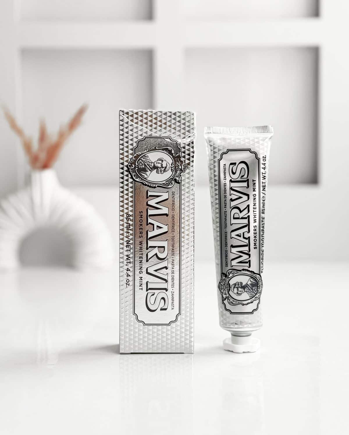 خمیردندان سفید کننده مارویس مدل اسموکر 85 میل Marvis Smokers Whitening Toothpaste Mint - Image 2
