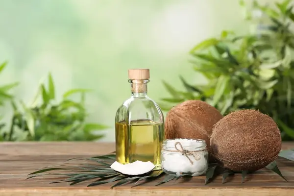 خواص روغن نارگیل برای مو