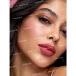 رژ لب مات شیگلم مدل MATTE ALLURE در رنگ بندی RETRO ROSE SHEGLAM MATTE ALLURE LIPSTICK RETRO ROSE - Image 4