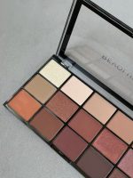 پالت سایه 15 رنگ رولوشن مدل reloaded iconic fever revolution makeup revolution london eyeshadow _ reloaded iconic fever - Image 3