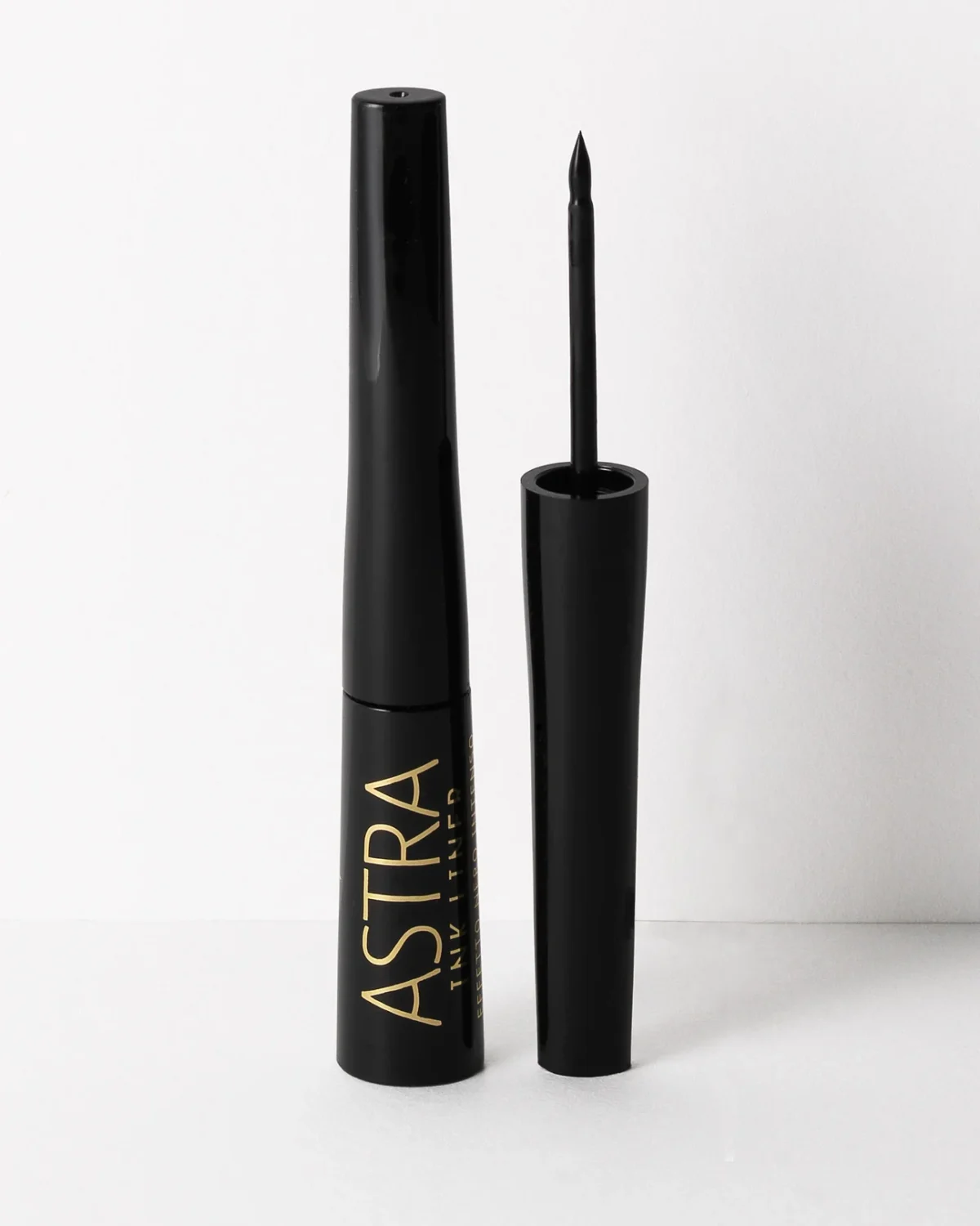 خط چشم مات آسترا نوک نمدی ASTRA MAKE-UP INK LINER - Image 2